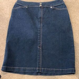 Lands in blue Jean skirt